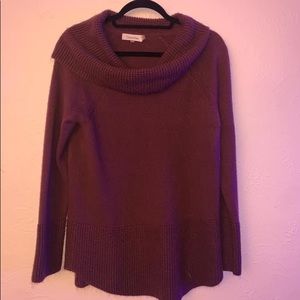 GREAT CHRISTMAS PRESENT!! Burgundy cowl neck sweater. Size - Medium.